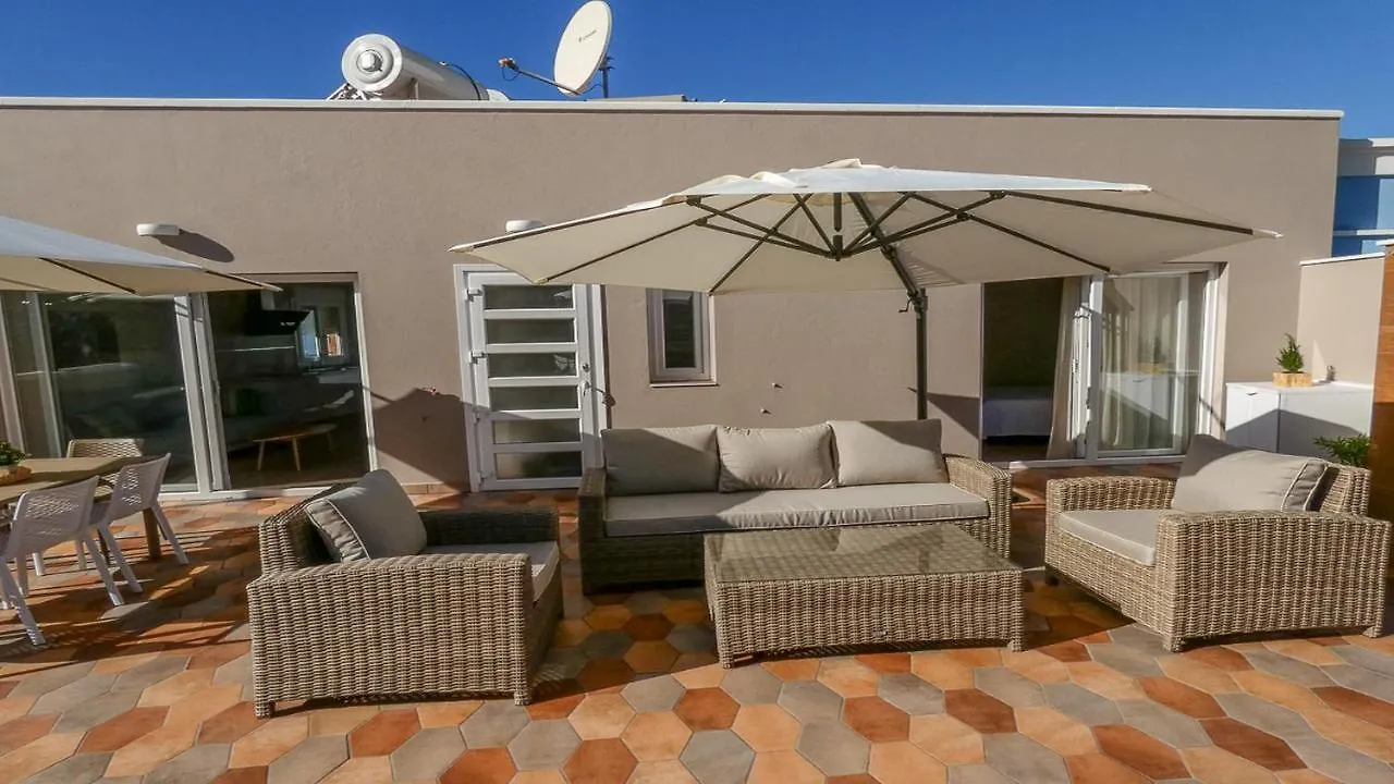 El Guanche Atico Apartment Valle Gran Rey Spain